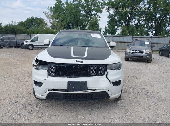 1C4RJFAG4JC286342 2018 JEEP GRAND CHEROKEE White Դիմացի տեսք