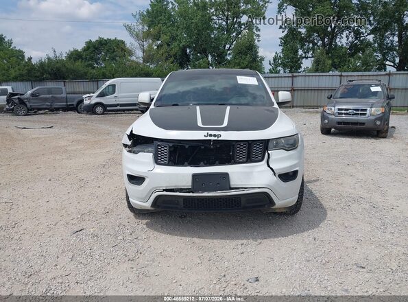 1C4RJFAG4JC286342 2018 JEEP GRAND CHEROKEE White Սարքավորումների վահանակի տեսք