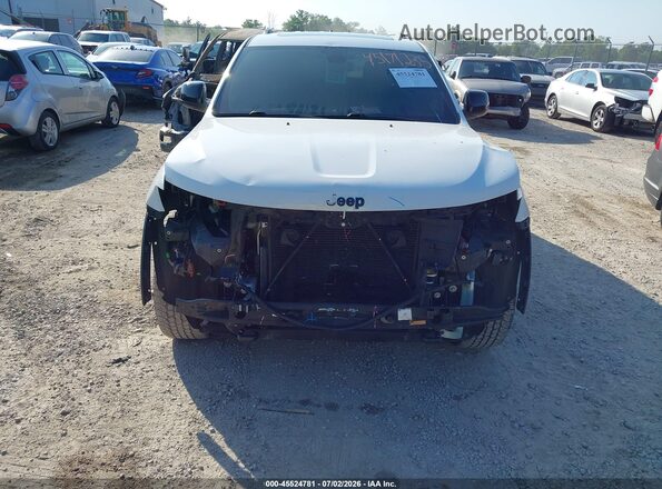 1C4RJFAG4KC538396 2019 JEEP GRAND CHEROKEE White Widok wnętrza z tyłu