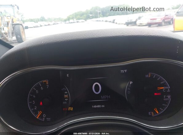 1C4RJFAG5HC744965 2017 JEEP GRAND CHEROKEE White Widok tylnych siedzeń
