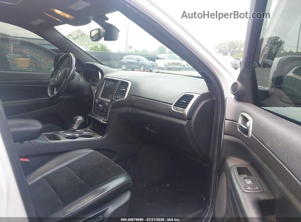 1C4RJFAG5HC744965 2017 JEEP GRAND CHEROKEE White Widok wnętrza z przodu