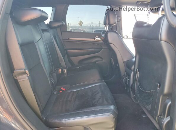 1C4RJFAG5HC792143 2017 JEEP GRAND Gray Rear interior view