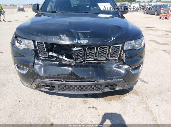 1C4RJFAG5JC328355 2018 JEEP GRAND CHEROKEE Черный Вид спереди