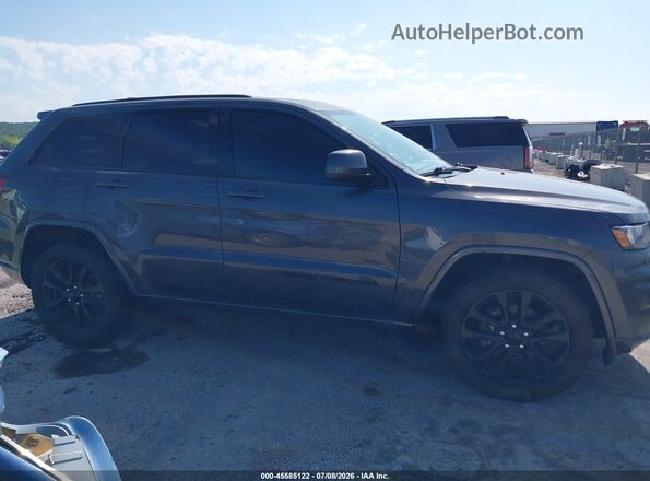 1C4RJFAG5JC349366 2018 JEEP GRAND CHEROKEE Black Rear interior view