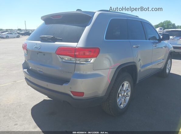 1C4RJFAG5JC452609 2018 JEEP GRAND CHEROKEE Silver Rear right
