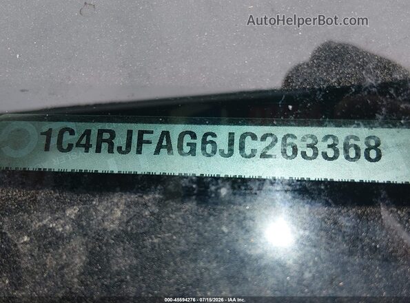 1C4RJFAG6JC263368 2018 JEEP GRAND CHEROKEE Gray Вид підкапотного простору