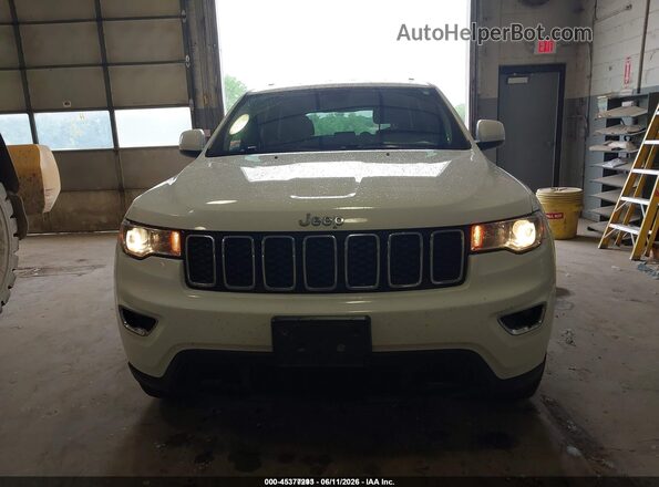 1C4RJFAG6KC772295 2019 JEEP GRAND CHEROKEE White Вид задньої частини салону