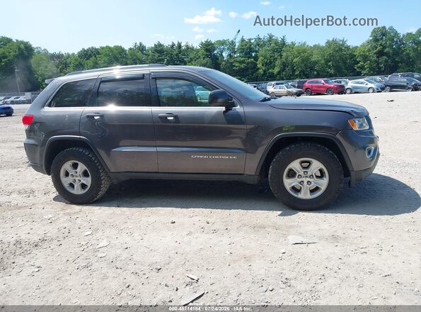 1C4RJFAG7GC498760 2016 JEEP GRAND CHEROKEE Gray Rear interior view