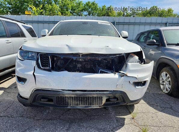 1C4RJFAG7HC881244 2017 JEEP GRAND White Front view
