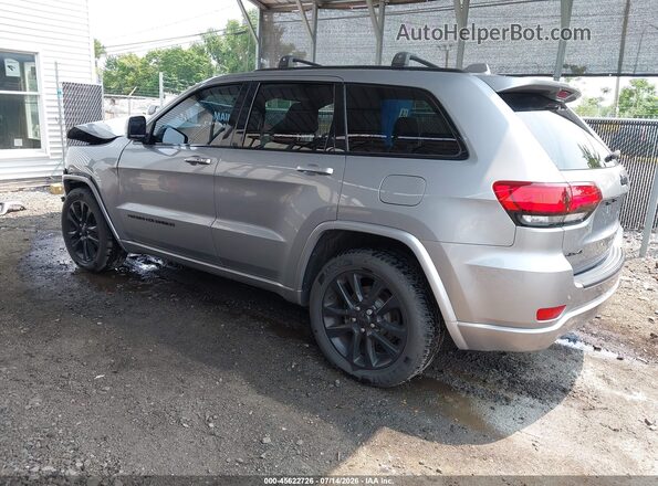 1C4RJFAG7JC470514 2018 JEEP GRAND CHEROKEE Серебряный Задняя левая четверть