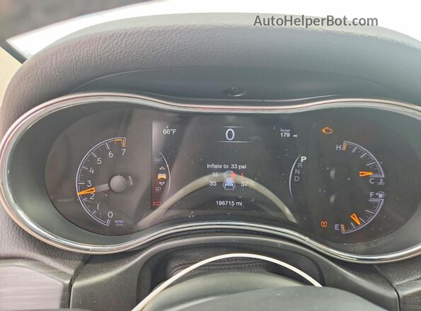1C4RJFAG7KC739449 2019 JEEP GRAND Gray Instrument cluster view