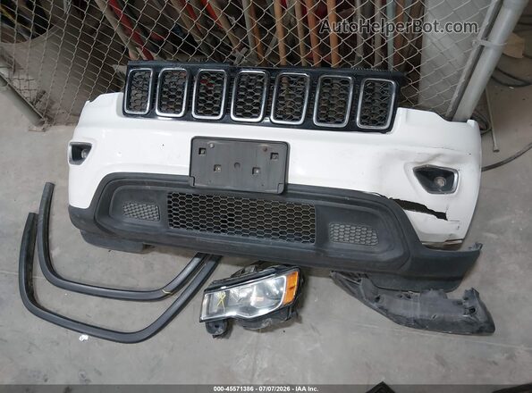 1C4RJFAG8HC651700 2017 JEEP GRAND CHEROKEE White Вид щитка приладів
