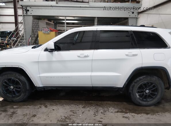 1C4RJFAG8HC651700 2017 JEEP GRAND CHEROKEE White 