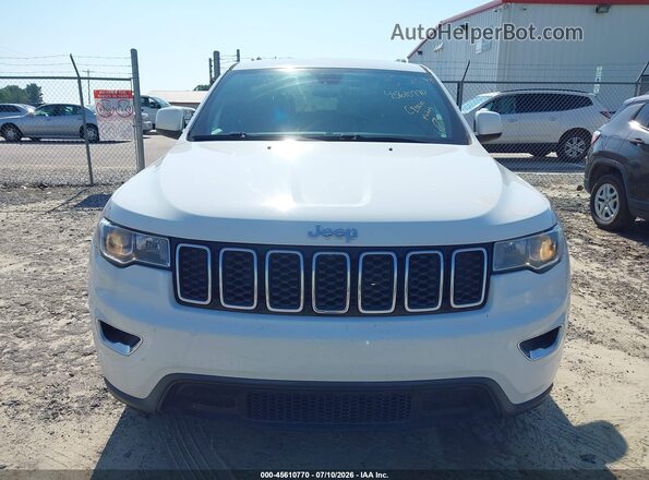 1C4RJFAG8HC882077 2017 JEEP GRAND CHEROKEE Белый Вид задней части салона