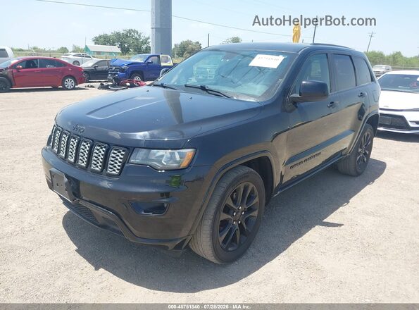 1C4RJFAG8HC886047 2017 JEEP GRAND CHEROKEE Black Przód lewy