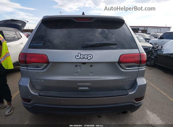 1C4RJFAG8JC180685 2018 JEEP GRAND CHEROKEE Silver 