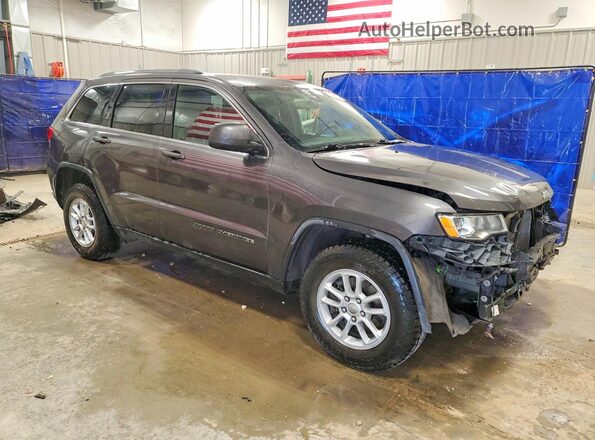 1C4RJFAG8JC378408 2018 JEEP GRAND Серый Передняя правая четверть