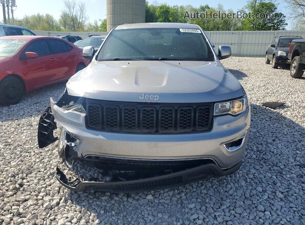 1C4RJFAG8JC508199 2018 JEEP GRAND Gray Widok z przodu