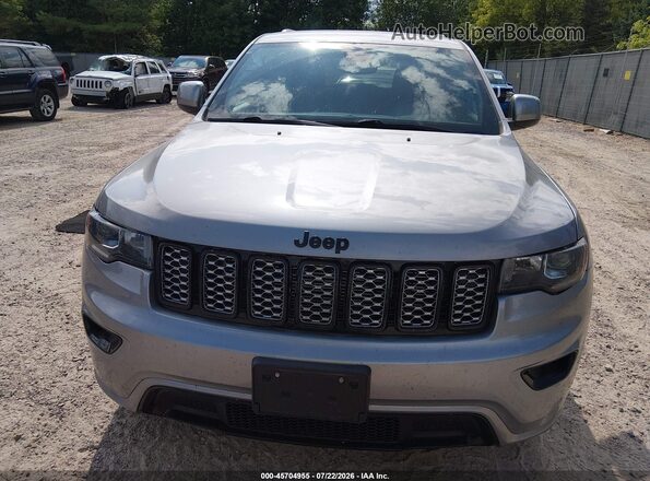 1C4RJFAG8KC611687 2019 JEEP GRAND CHEROKEE Серебряный Вид щитка приборов