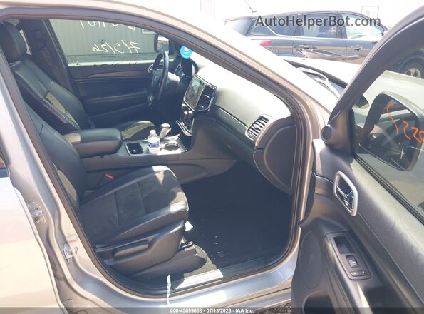 1C4RJFAG8LC224770 2020 JEEP GRAND CHEROKEE Silver Սալոնի դիմացի տեսք