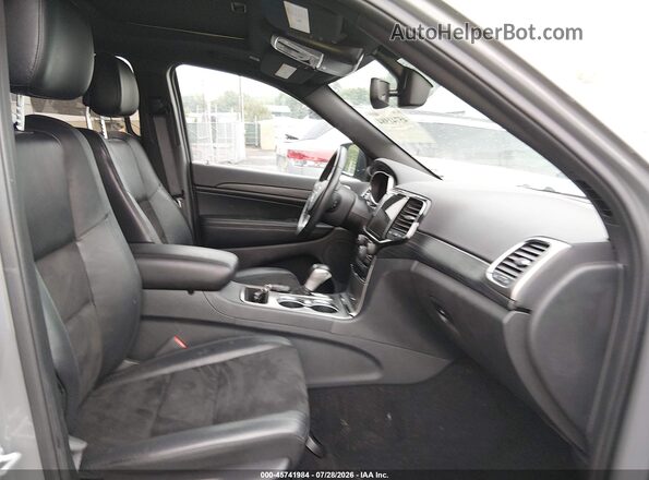 1C4RJFAG8LC299047 2020 JEEP GRAND CHEROKEE Gray წინა სალონის ხედი