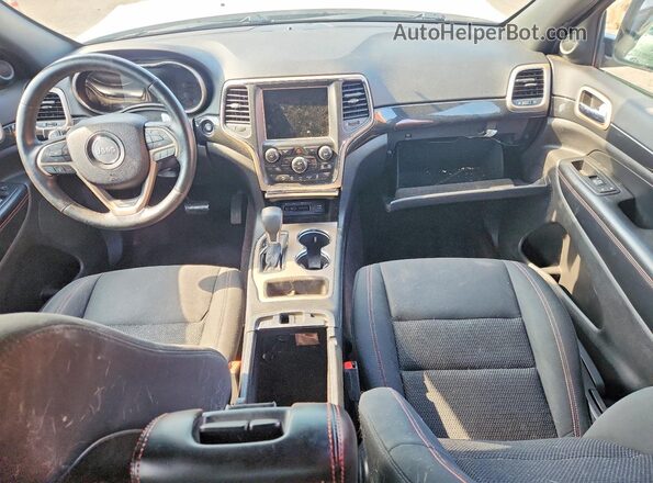 1C4RJFAG9GC452671 2016 JEEP GRAND White Dashboard view