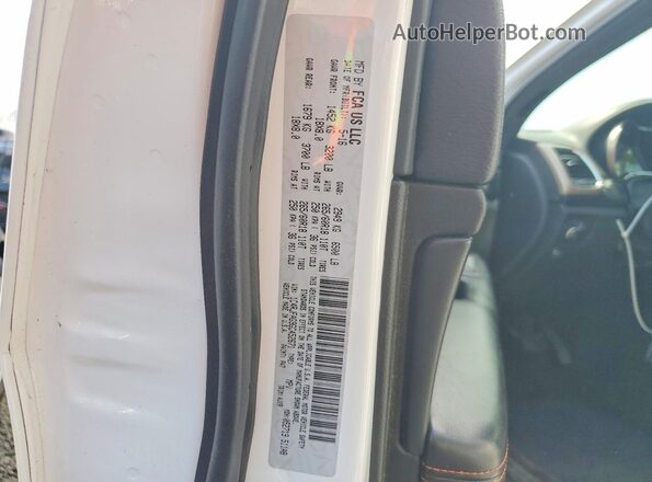1C4RJFAG9GC452671 2016 JEEP GRAND White 360 interior view