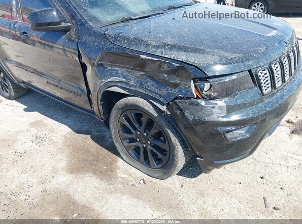 1C4RJFAG9HC797765 2017 JEEP GRAND CHEROKEE Черный Вид спереди