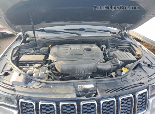 1C4RJFAG9JC111617 2018 JEEP GRAND Silver უკანა სალონის ხედი