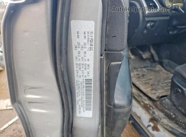 1C4RJFAG9JC111617 2018 JEEP GRAND Silver ძრავის განყოფილების ხედი