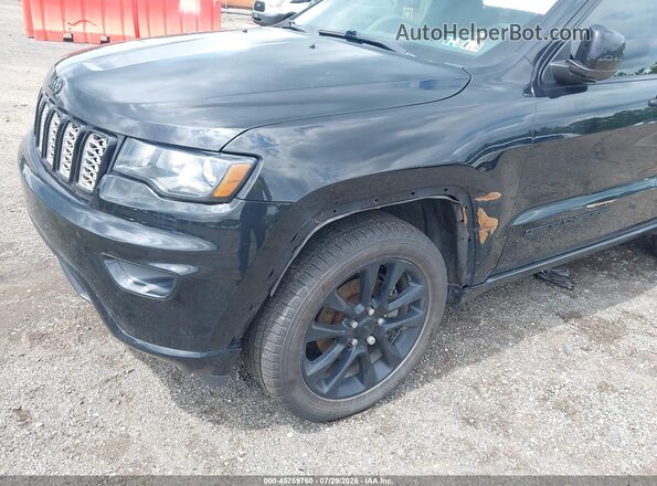 1C4RJFAG9JC173129 2018 JEEP GRAND CHEROKEE Black Widok z przodu