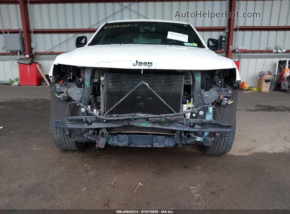 1C4RJFAG9JC501570 2018 JEEP GRAND CHEROKEE White Vista frontal