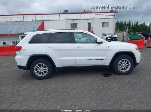 1C4RJFAGXJC452587 2018 JEEP GRAND CHEROKEE White Вид задньої частини салону