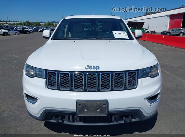 1C4RJFAGXJC452587 2018 JEEP GRAND CHEROKEE White Вид щитка приладів