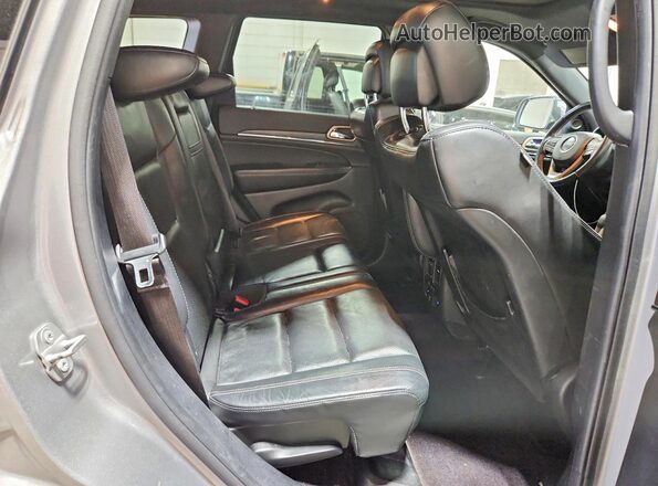 1C4RJFBG0GC425583 2016 JEEP GRAND Silver Widok wnętrza z tyłu