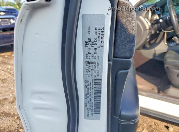 1C4RJFBG0HC646800 2017 JEEP GRAND White VIN sticker view