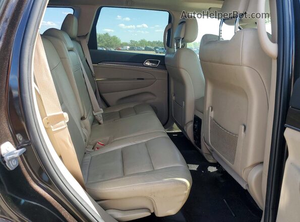1C4RJFBG0HC808005 2017 JEEP GRAND Black Rear interior view