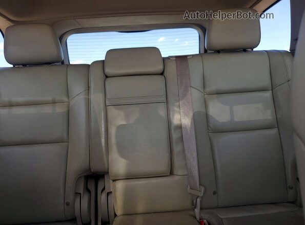 1C4RJFBG0HC808005 2017 JEEP GRAND Black Rear seats view
