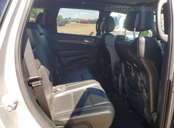 1C4RJFBG0JC338287 2018 JEEP GRAND Gray Widok wnętrza z tyłu