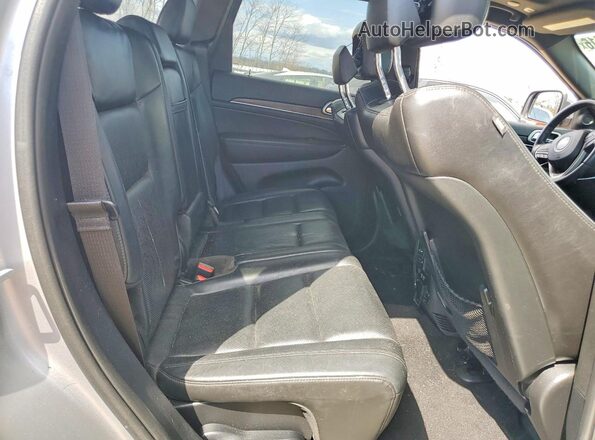 1C4RJFBG0KC713872 2019 JEEP GRAND Silver Вид задньої частини салону