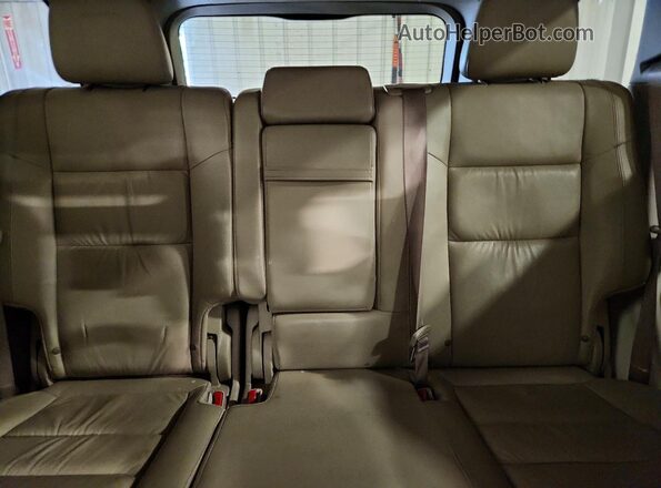 1C4RJFBG1GC326657 2016 JEEP GRAND Black Rear seats view