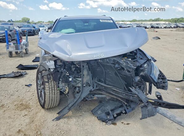 1C4RJFBG1JC417225 2018 JEEP GRAND Серебряный Вид спереди