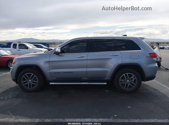 1C4RJFBG2JC435846 2018 JEEP GRAND CHEROKEE Silver 