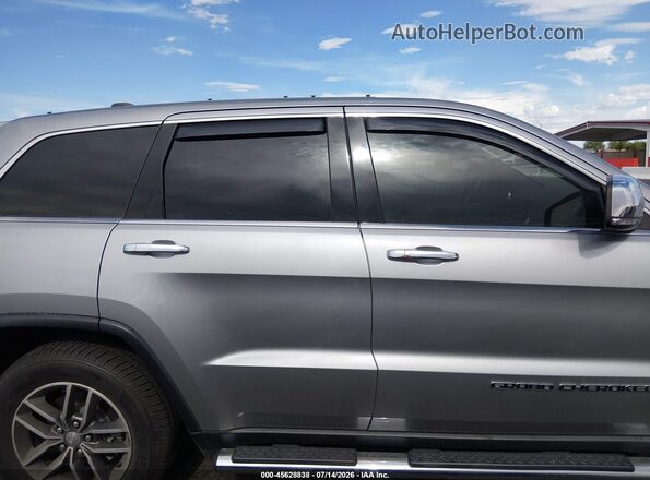 1C4RJFBG2JC435846 2018 JEEP GRAND CHEROKEE Silver 360 interior view