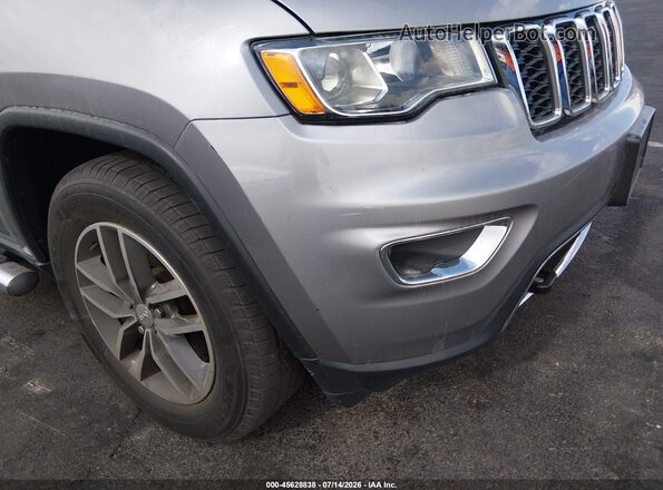 1C4RJFBG2JC435846 2018 JEEP GRAND CHEROKEE Silver 