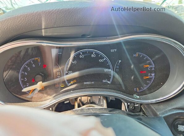 1C4RJFBG2JC442201 2018 JEEP GRAND Brown Սարքավորումների վահանակի տեսք