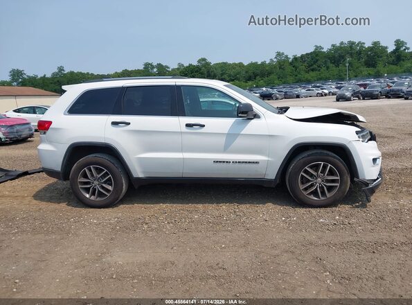 1C4RJFBG2JC450086 2018 JEEP GRAND CHEROKEE Белый Панорамный вид салона 360°