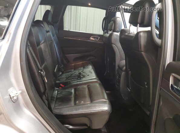 1C4RJFBG2JC489583 2018 JEEP GRAND Silver Սալոնի հետևի տեսք