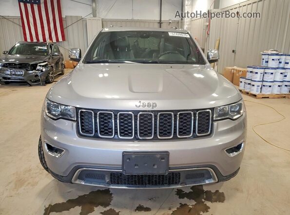1C4RJFBG2JC489583 2018 JEEP GRAND Silver Դիմացի տեսք