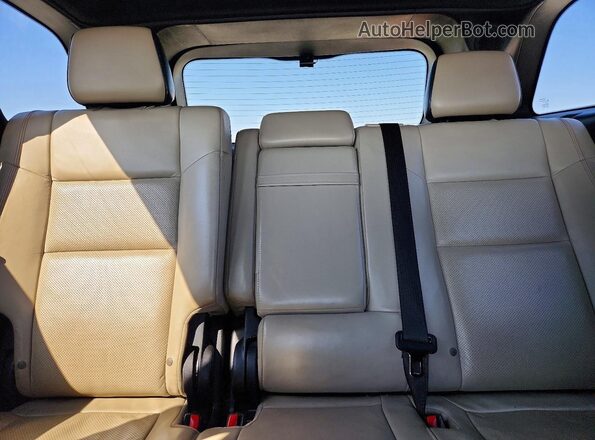 1C4RJFBG3GC456794 2016 JEEP GRAND White Rear seats view